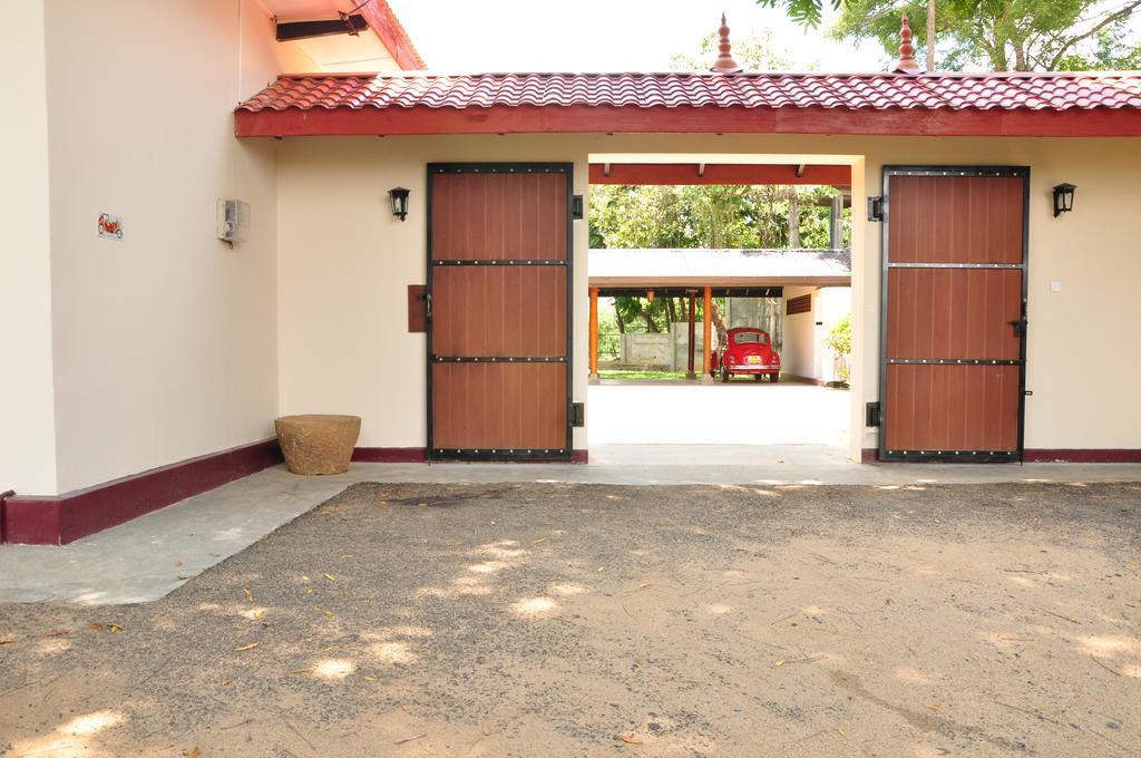 The Buena Vista Kandy Exterior foto