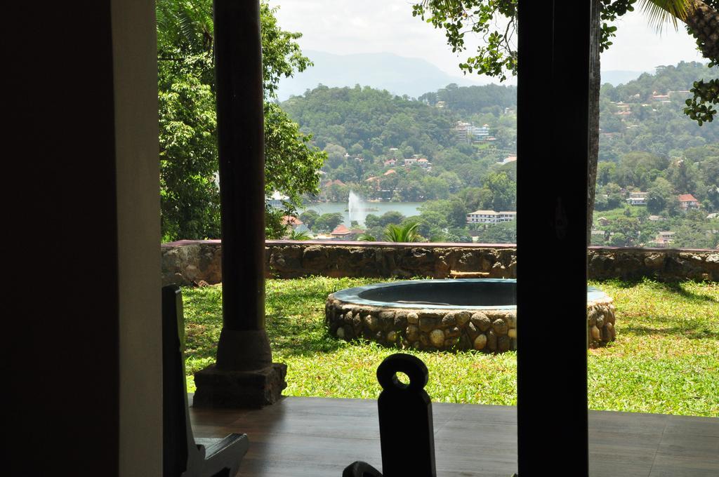 The Buena Vista Kandy Exterior foto